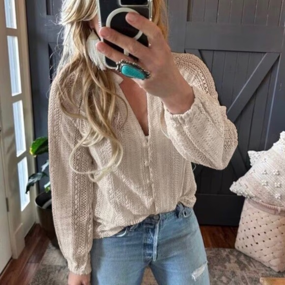 New Bohemian Cream Lace Long Sleeve V-Neck Button Front Blouse Top - Picture 2 of 8